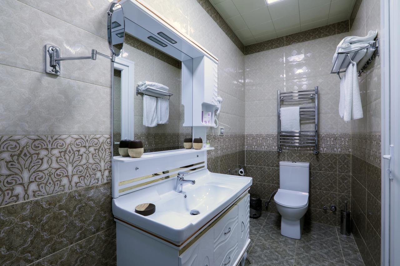 Rusel Hotel Баку Экстерьер фото