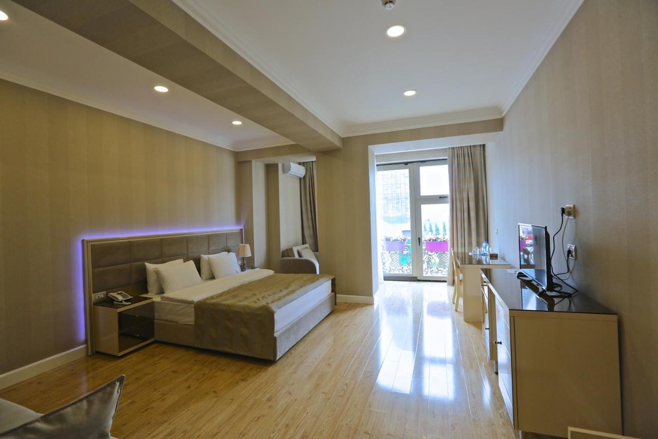 Rusel Hotel Баку Экстерьер фото