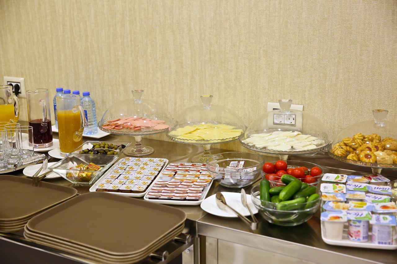 Rusel Hotel Баку Экстерьер фото