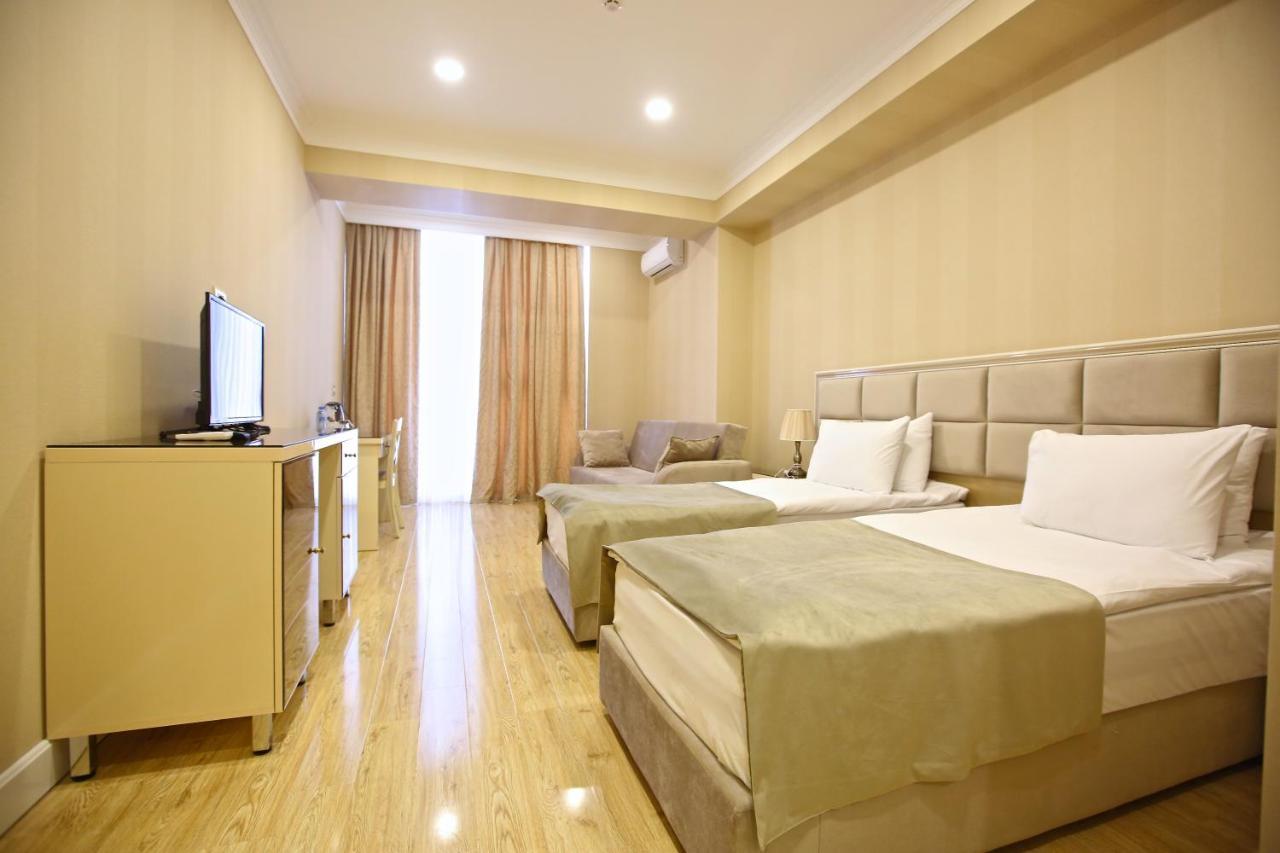 Rusel Hotel Баку Экстерьер фото