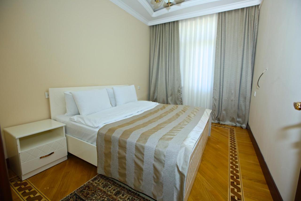 Rusel Hotel Баку Экстерьер фото